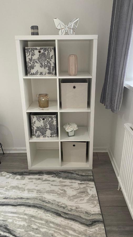 Bv Luxury Spacious 3 Bedroom House At Isaac Close Manchester Eksteriør billede