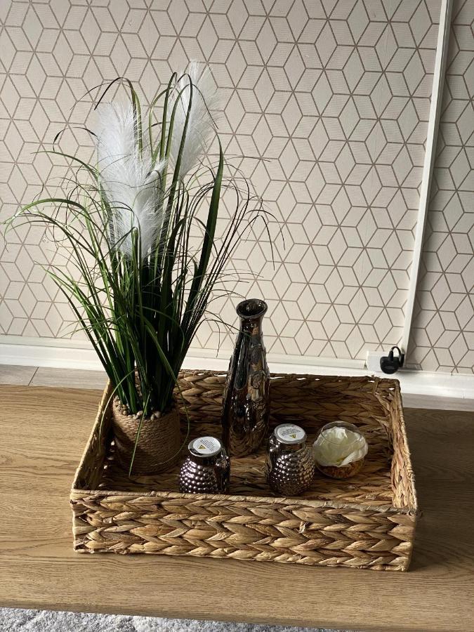 Bv Luxury Spacious 3 Bedroom House At Isaac Close Manchester Eksteriør billede